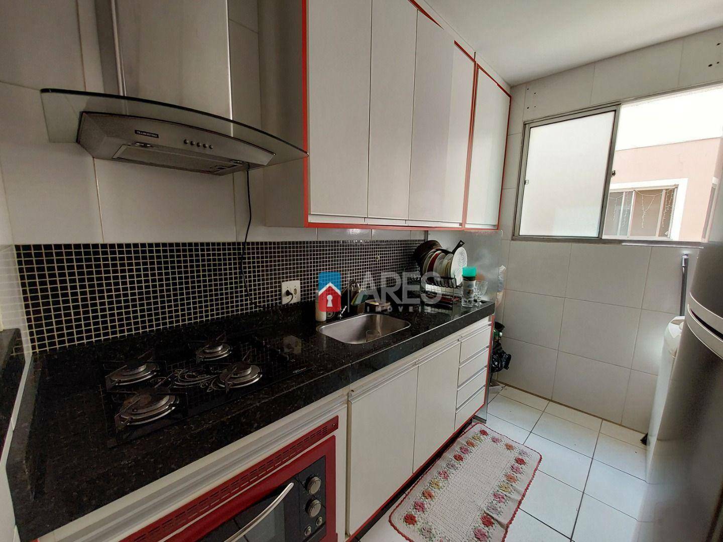 Apartamento à venda com 2 quartos, 46m² - Foto 4