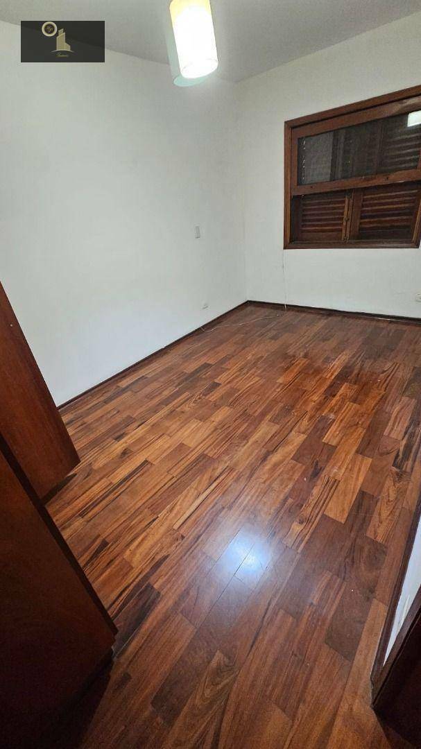 Casa de Condomínio à venda com 4 quartos, 450m² - Foto 19