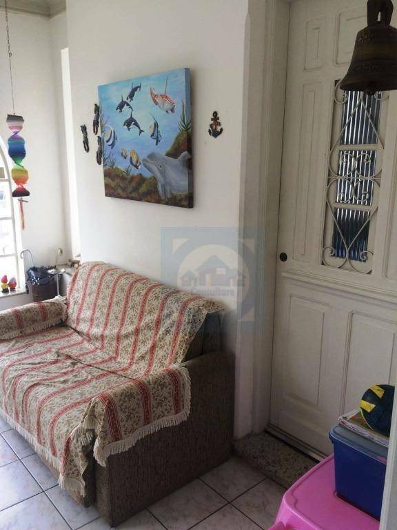 Casa de Condomínio à venda com 3 quartos, 215m² - Foto 51