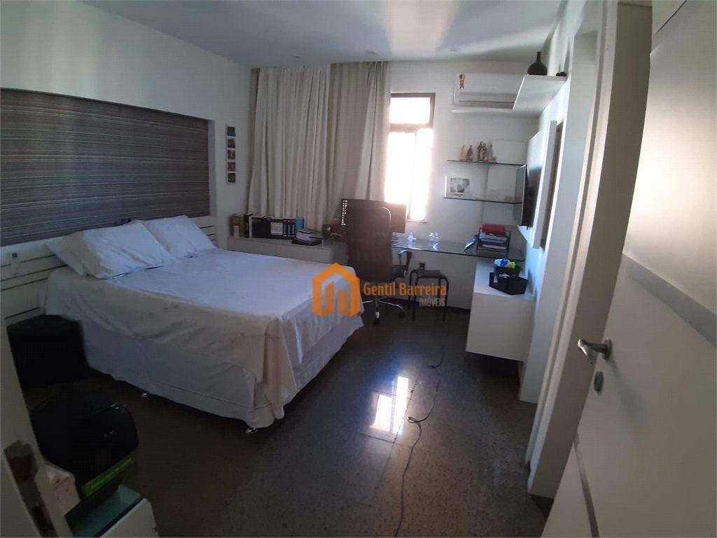 Apartamento à venda com 4 quartos, 275m² - Foto 16