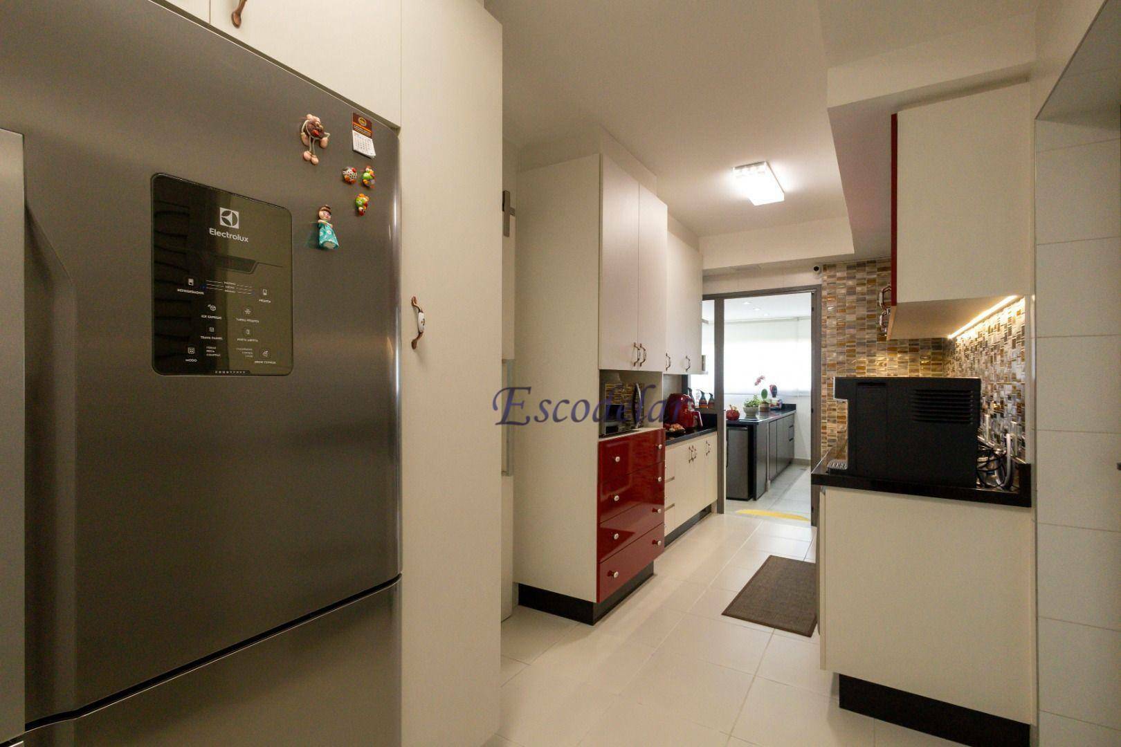 Apartamento à venda com 3 quartos, 179m² - Foto 37