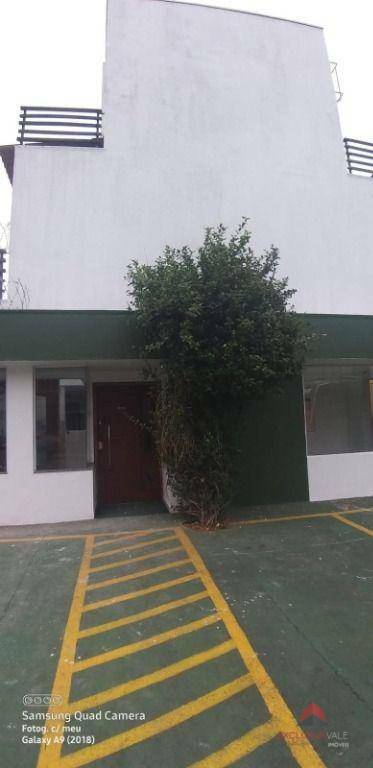 Casa à venda, 325m² - Foto 1
