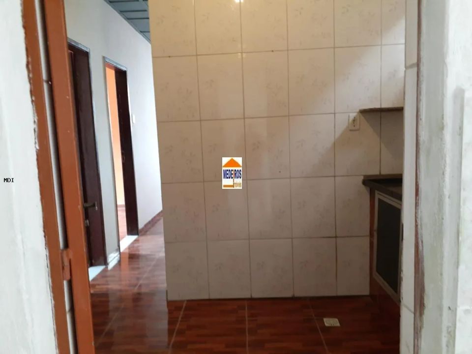 Casa à venda com 2 quartos, 160m² - Foto 7