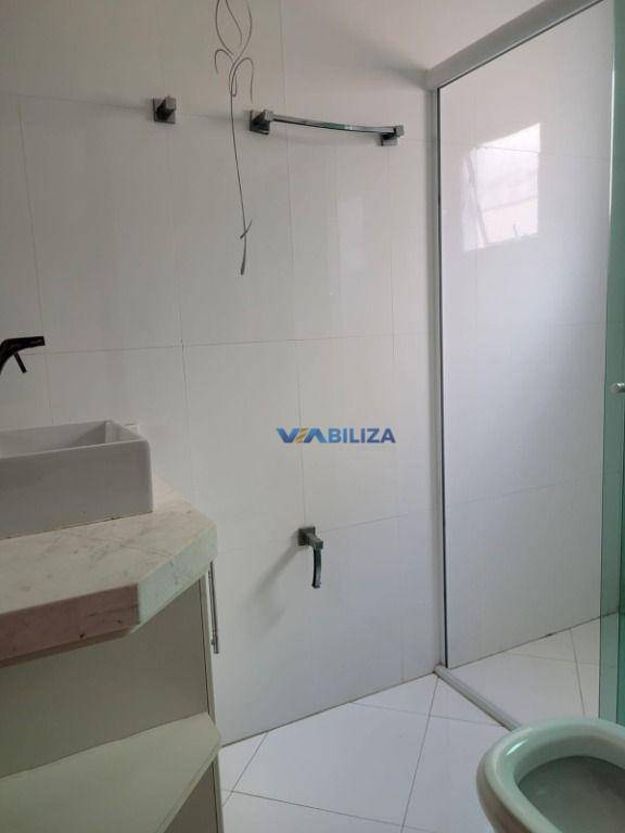 Sobrado à venda com 3 quartos, 200m² - Foto 34