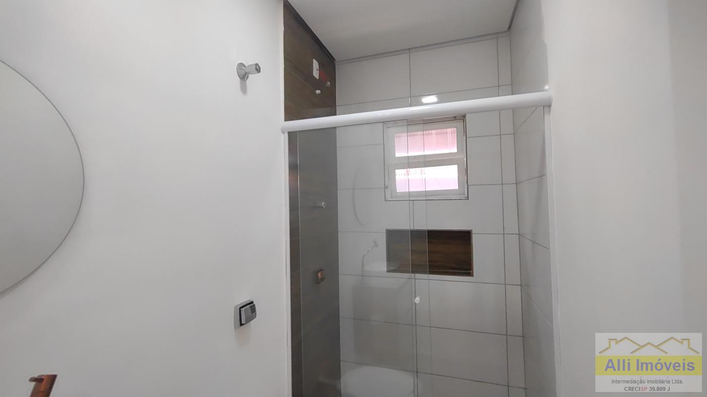 Casa à venda com 2 quartos, 80m² - Foto 18