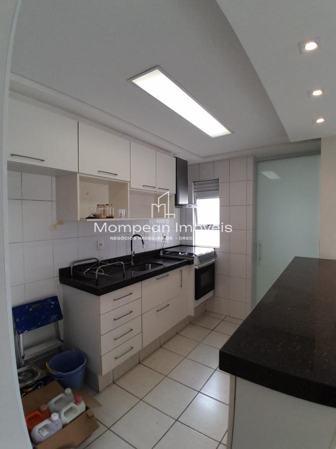 Apartamento para alugar com 3 quartos, 72m² - Foto 3