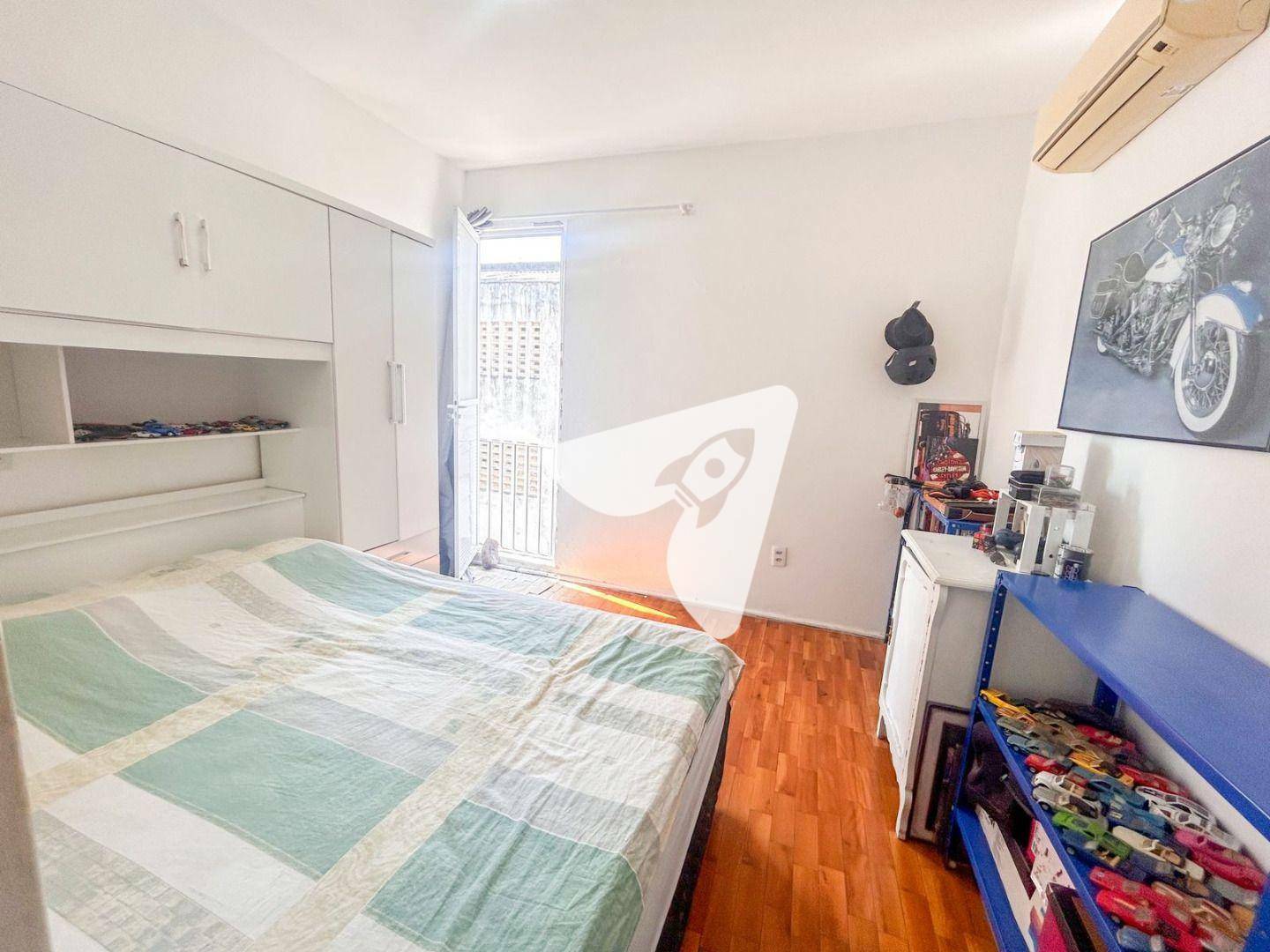 Apartamento à venda com 3 quartos, 87m² - Foto 14