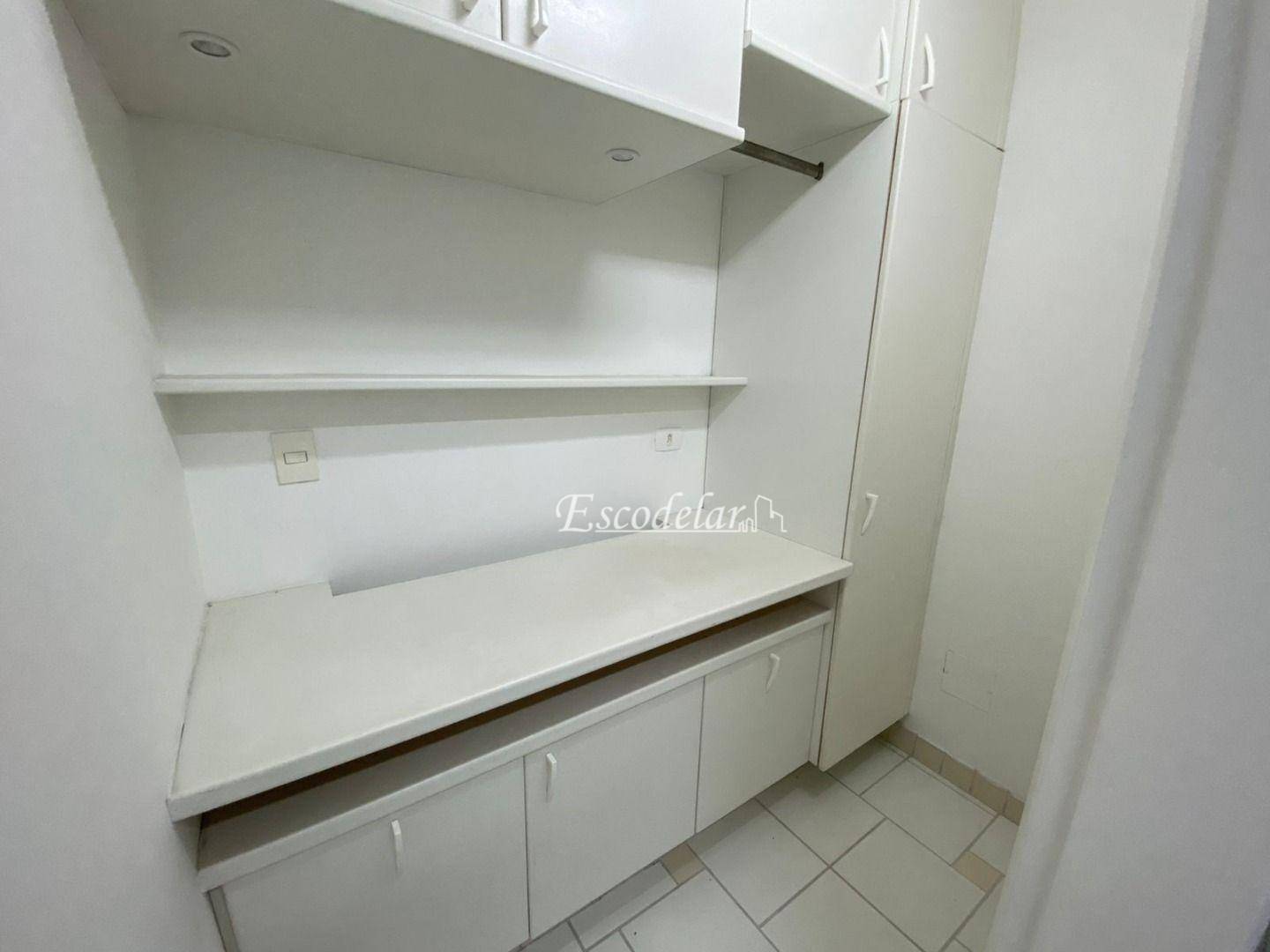 Apartamento à venda e aluguel com 3 quartos, 195m² - Foto 13