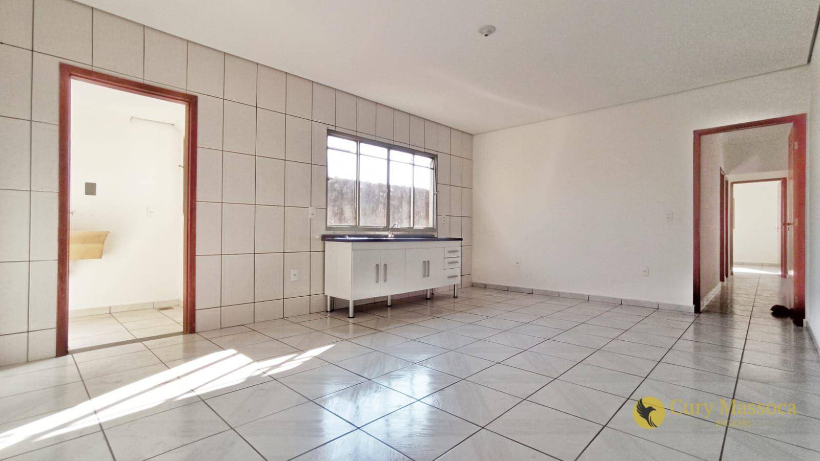 Casa para alugar com 2 quartos, 120m² - Foto 2