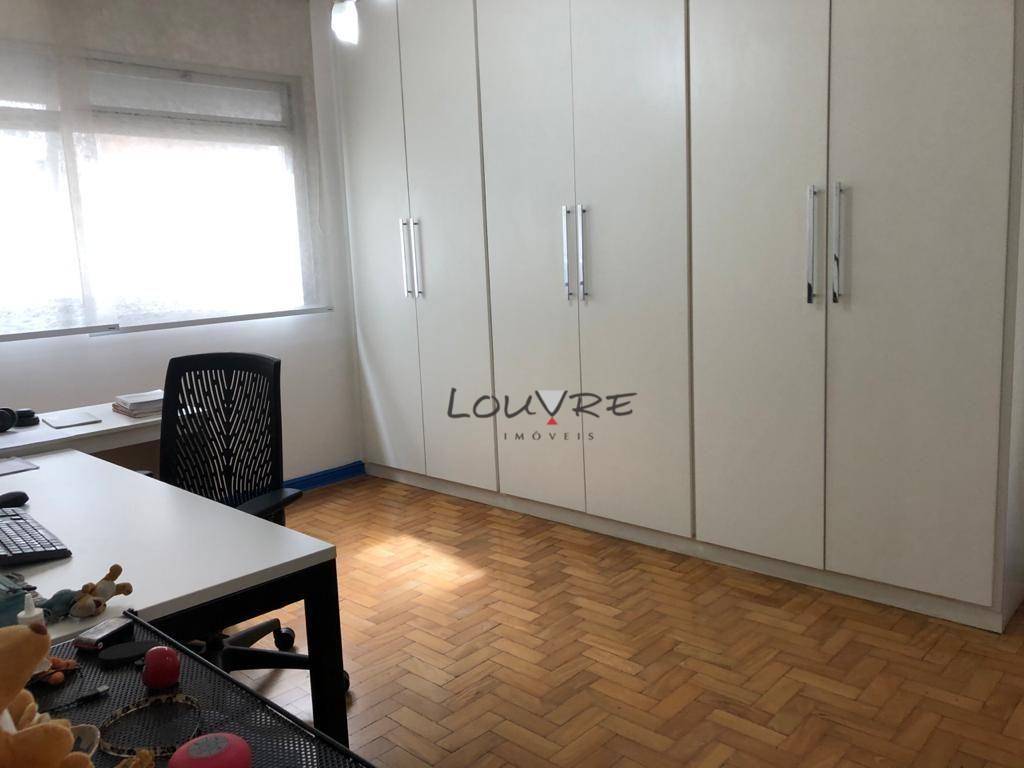 Apartamento à venda com 3 quartos, 210m² - Foto 7