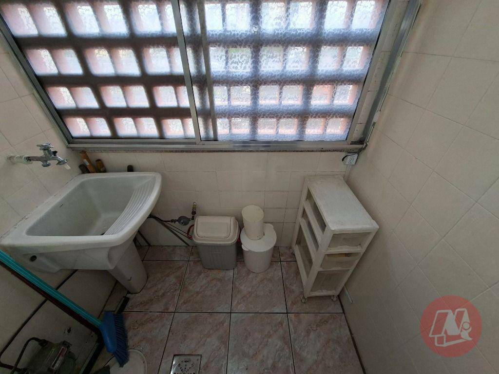 Apartamento para alugar com 1 quarto, 50m² - Foto 9