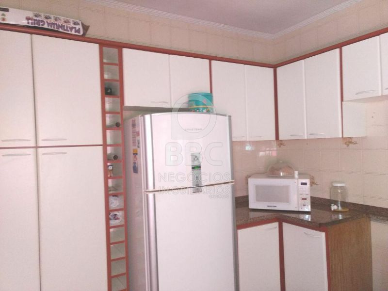 Sobrado à venda com 3 quartos, 202m² - Foto 6