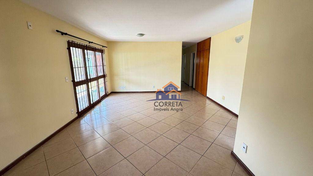 Casa para alugar com 3 quartos, 150m² - Foto 9