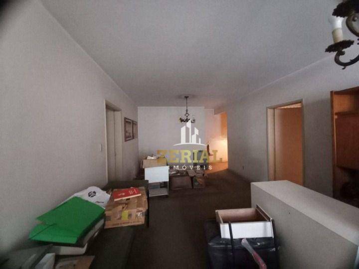 Apartamento à venda com 3 quartos, 135m² - Foto 4