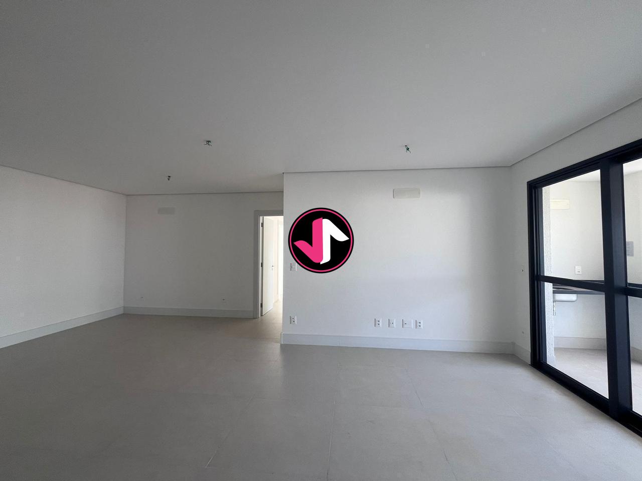 Apartamento à venda com 3 quartos - Foto 4