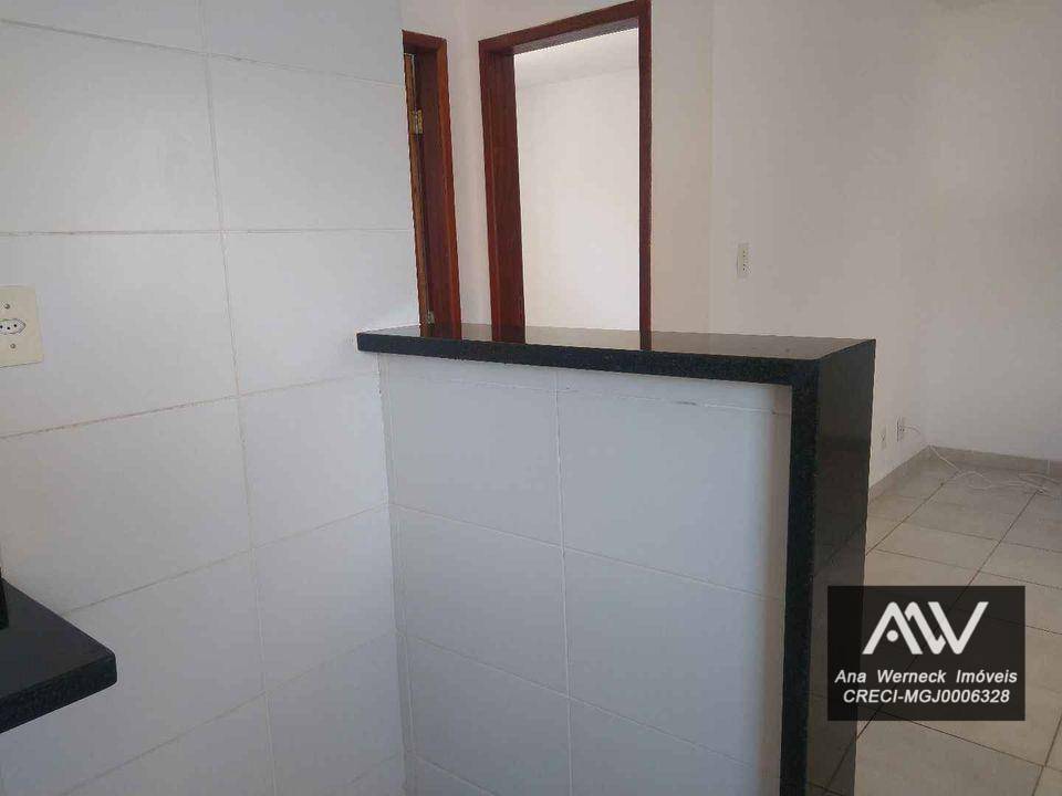 Apartamento à venda com 2 quartos, 50m² - Foto 2