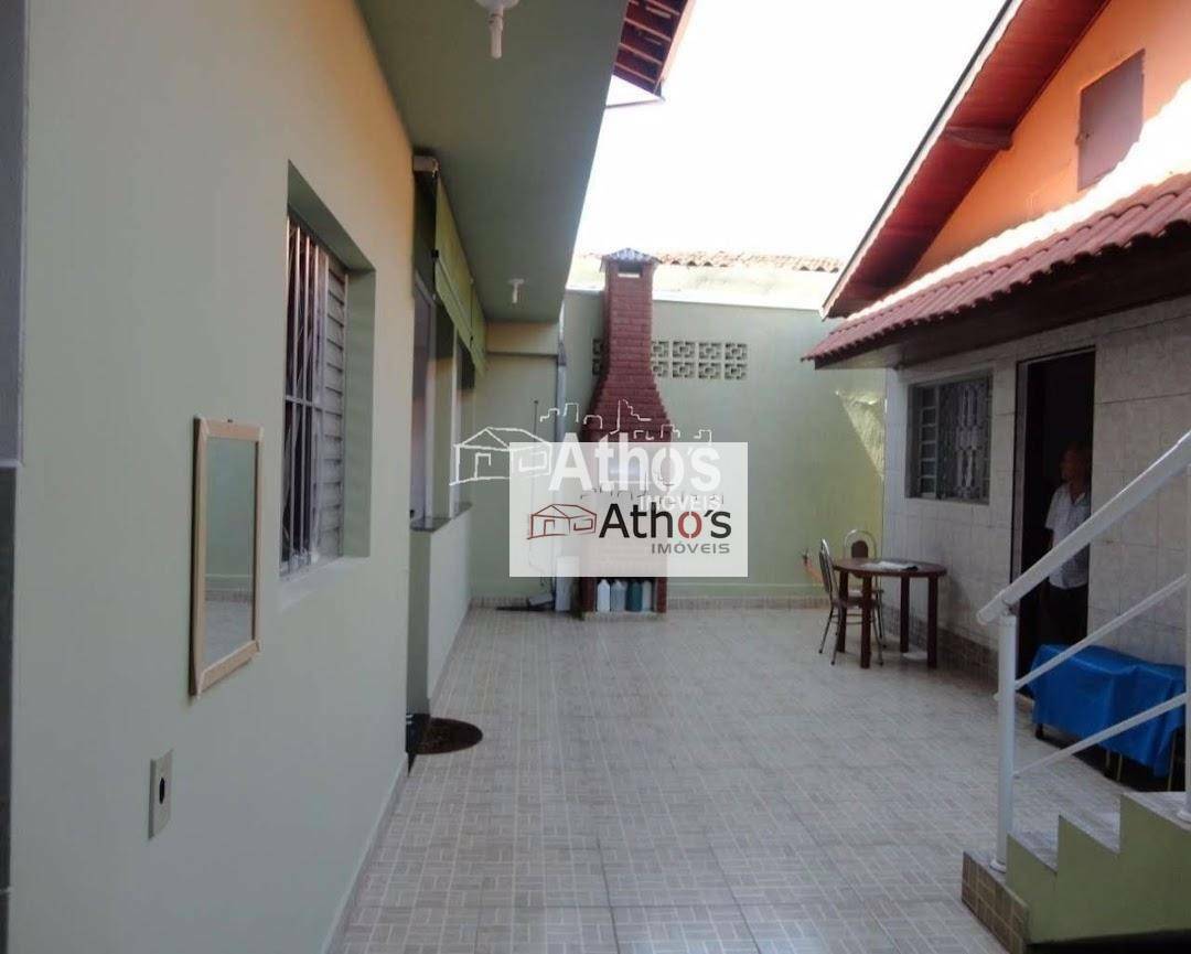 Casa à venda com 2 quartos, 222m² - Foto 13