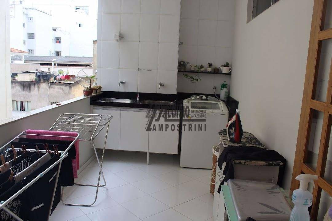 Apartamento à venda com 3 quartos, 168m² - Foto 9