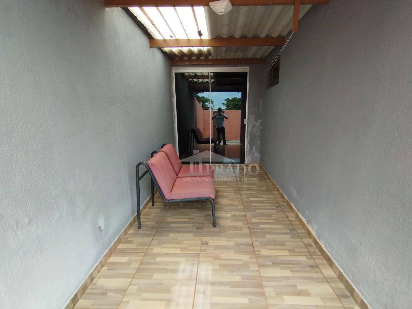 Casa à venda com 3 quartos, 99m² - Foto 4