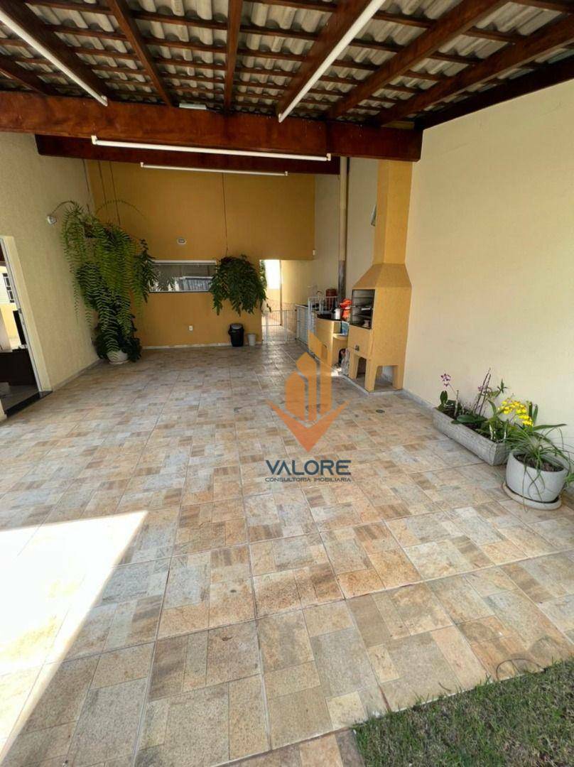 Casa à venda com 3 quartos, 168m² - Foto 5