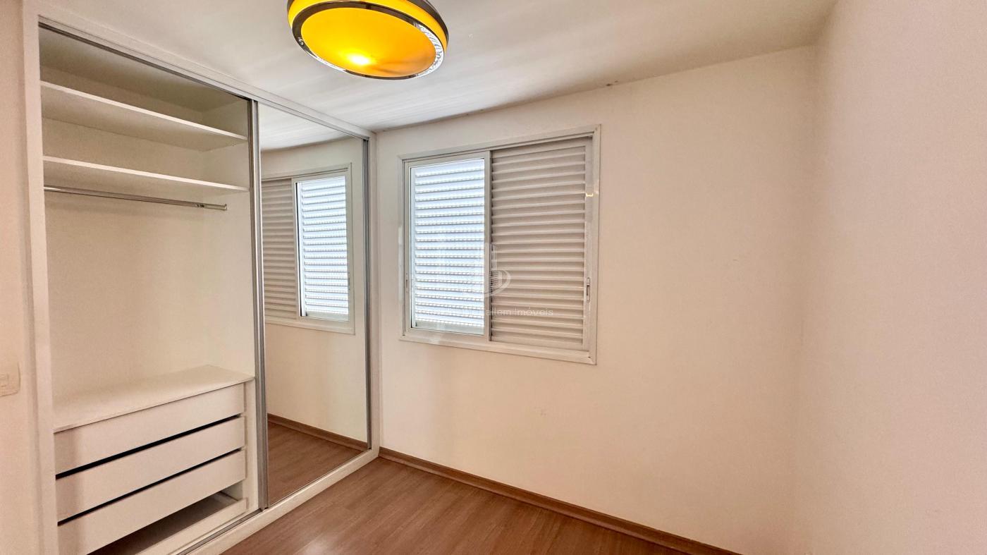 Apartamento à venda com 3 quartos, 132m² - Foto 17