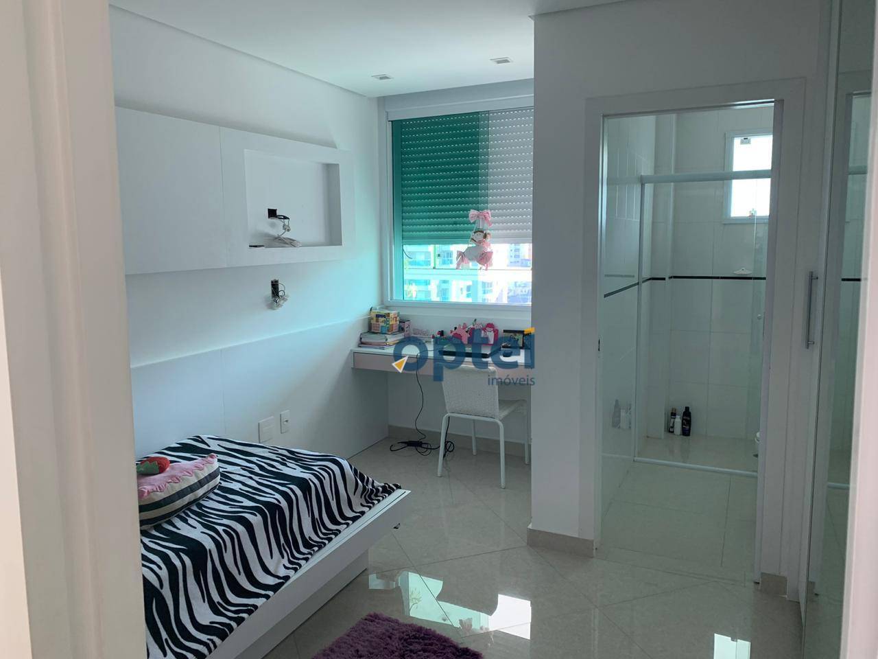 Apartamento à venda com 3 quartos, 150m² - Foto 18