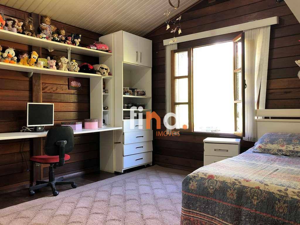 Casa de Condomínio à venda com 3 quartos, 237m² - Foto 12