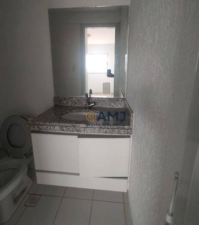 Apartamento à venda com 3 quartos, 74m² - Foto 13