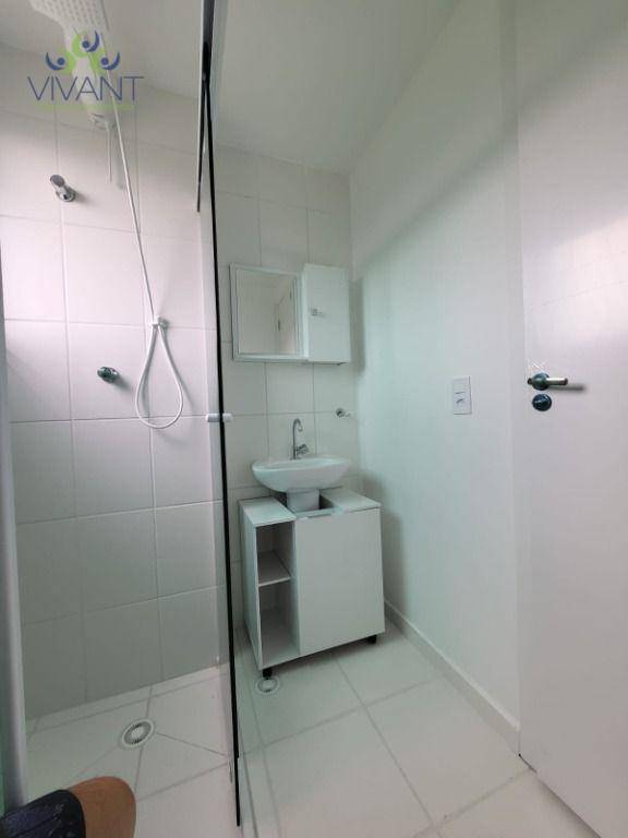 Apartamento para alugar com 2 quartos, 46m² - Foto 12