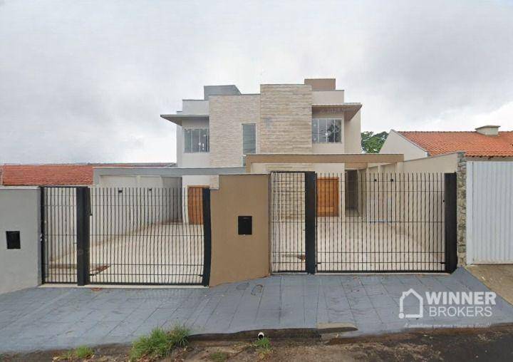 Sobrado à venda com 3 quartos, 128m² - Foto 1