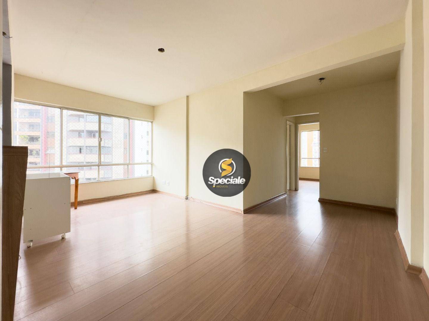 Apartamento à venda com 2 quartos, 86m² - Foto 2