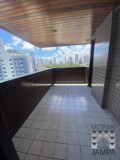 Apartamento à venda com 3 quartos, 121m² - Foto 1