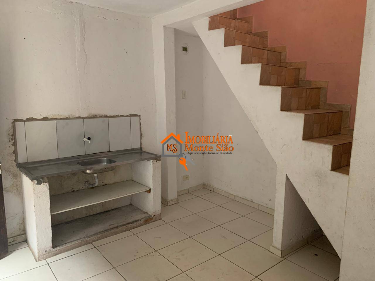 Sobrado à venda com 4 quartos, 200m² - Foto 8