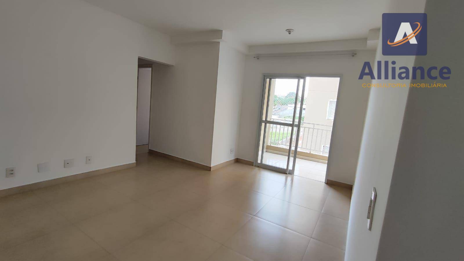 Apartamento para alugar com 3 quartos, 72m² - Foto 2