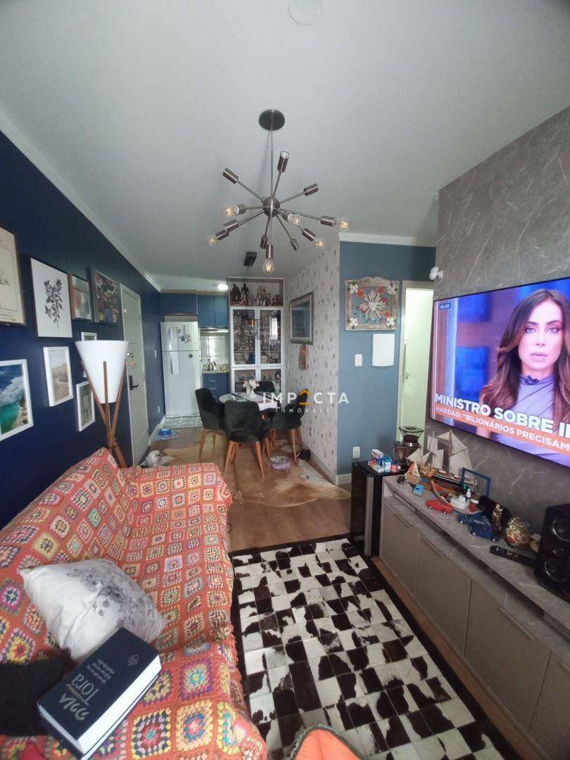 Apartamento à venda com 2 quartos, 65m² - Foto 1