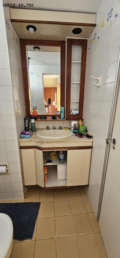 Apartamento à venda com 3 quartos, 116m² - Foto 12