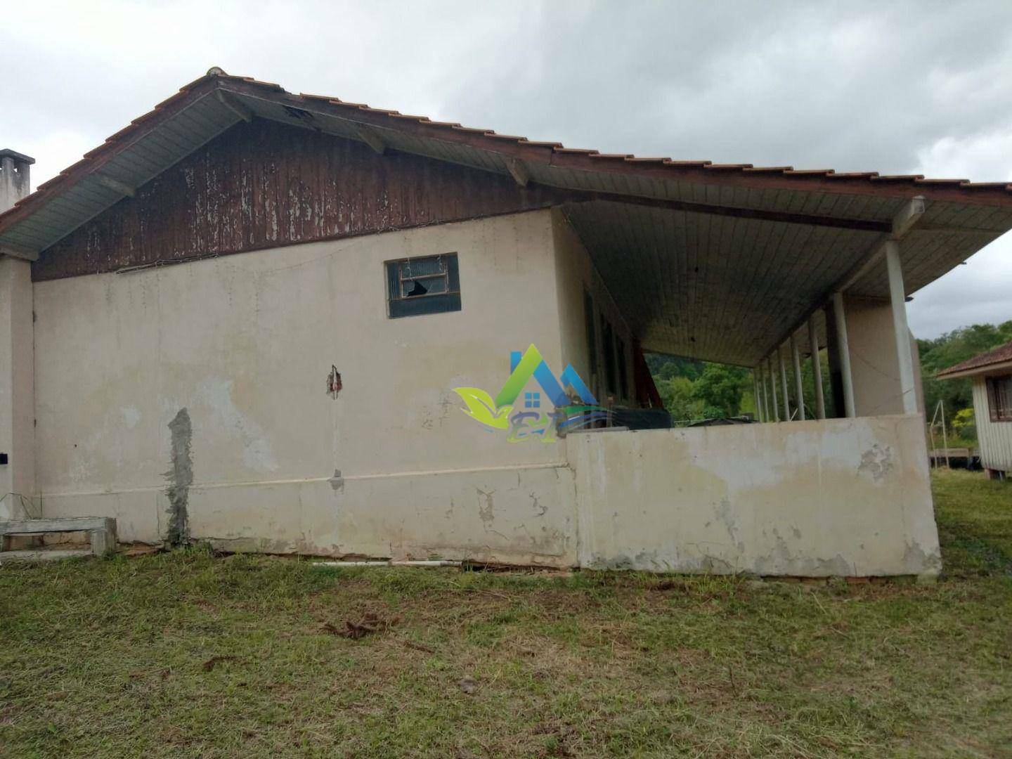 Terreno à venda com 3 quartos, 150m² - Foto 8