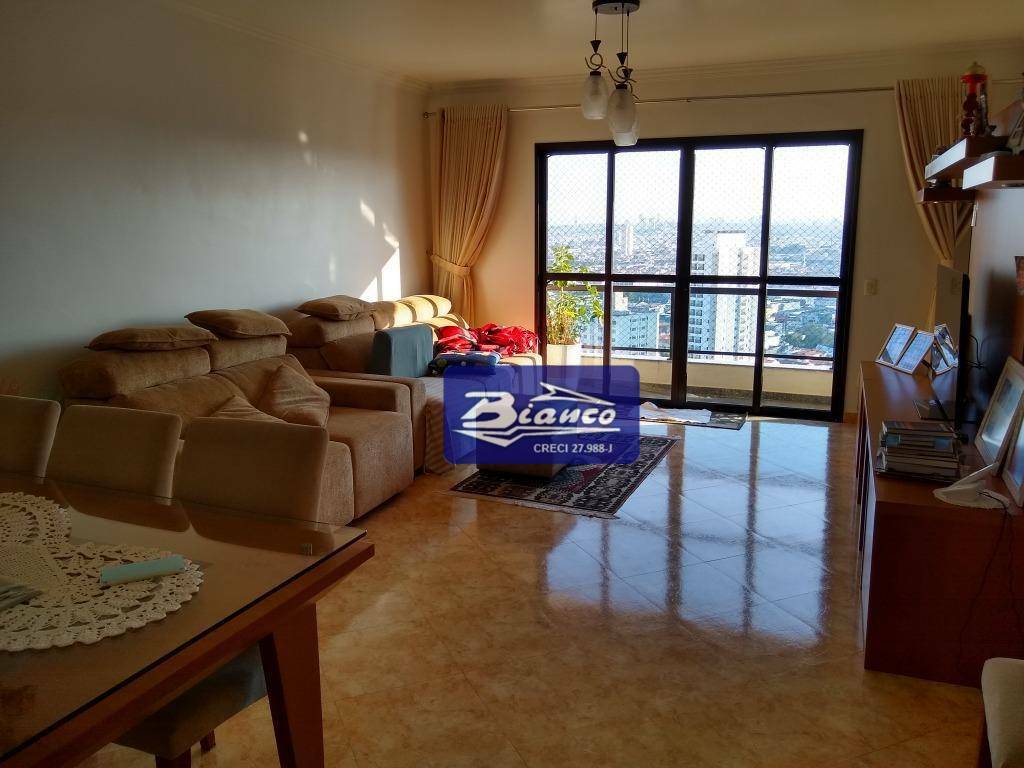 Apartamento à venda com 3 quartos, 144m² - Foto 1