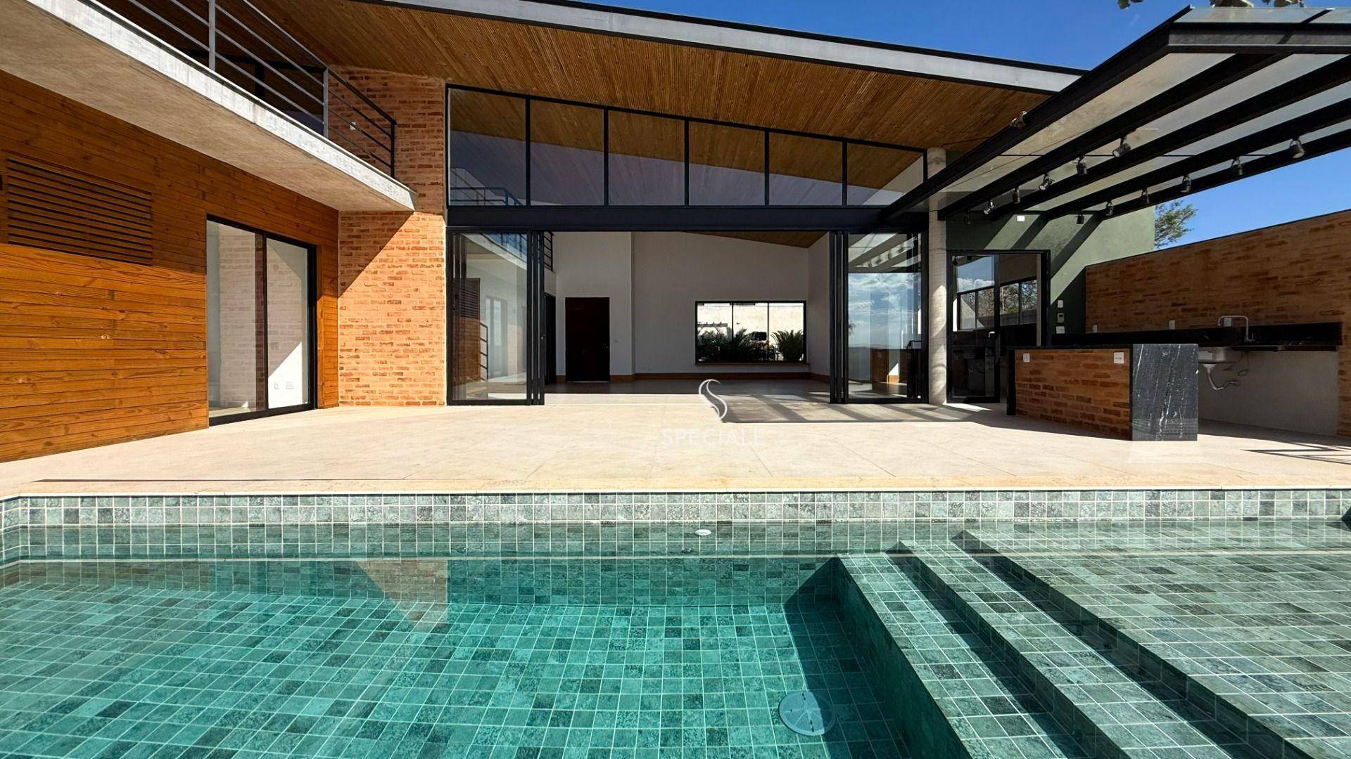 Casa de Condomínio, 4 quartos - Foto 1