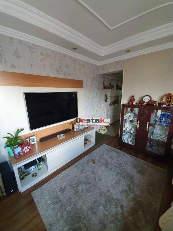 Apartamento à venda com 3 quartos, 86m² - Foto 11