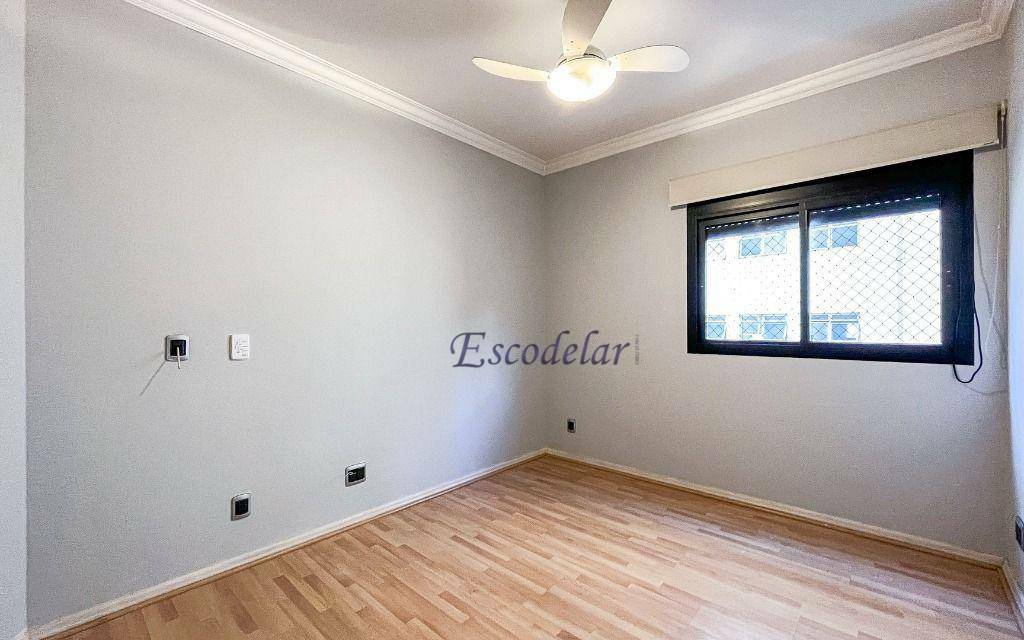 Apartamento à venda com 4 quartos, 180m² - Foto 25