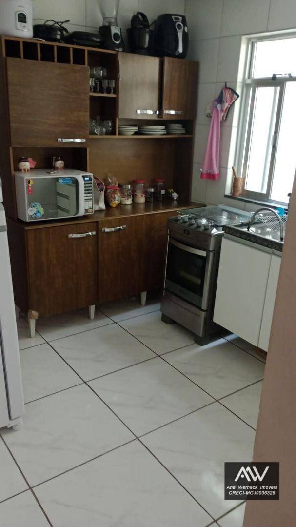 Apartamento à venda com 2 quartos, 63m² - Foto 10