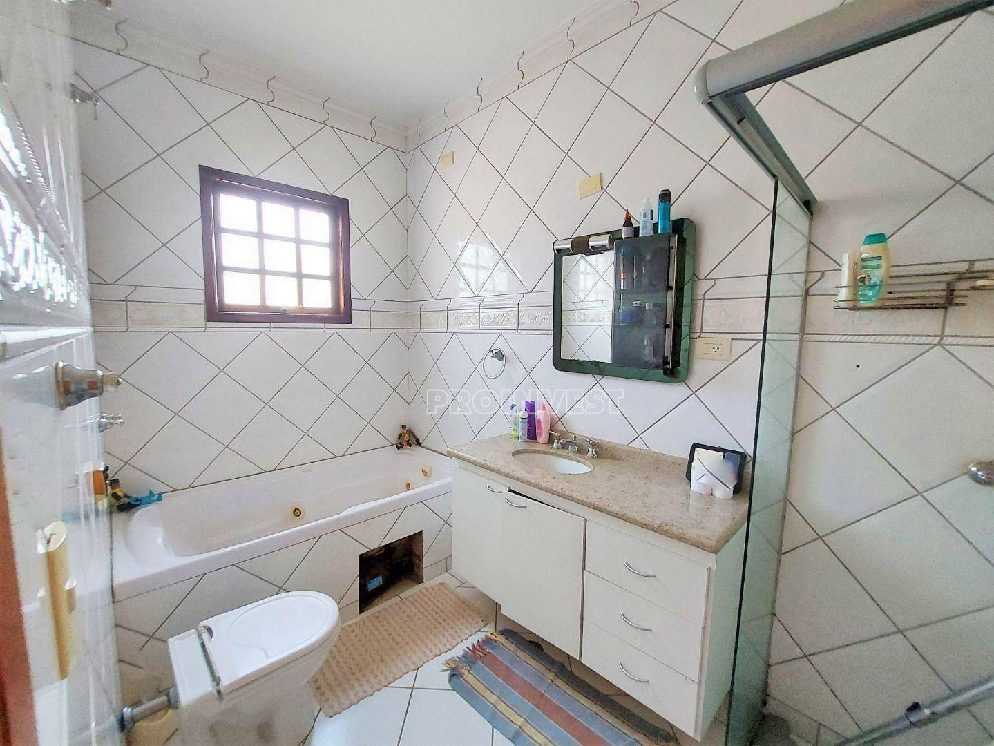 Casa de Condomínio à venda com 4 quartos, 324m² - Foto 18