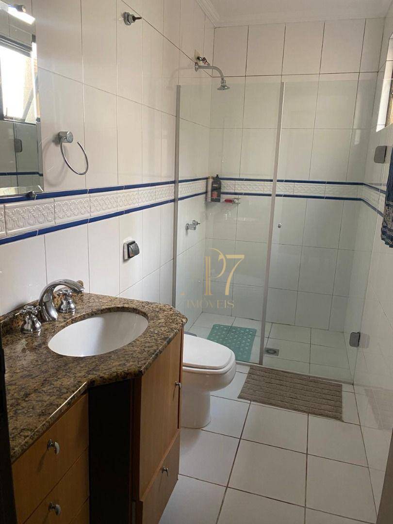 Casa de Condomínio à venda com 3 quartos, 240m² - Foto 34