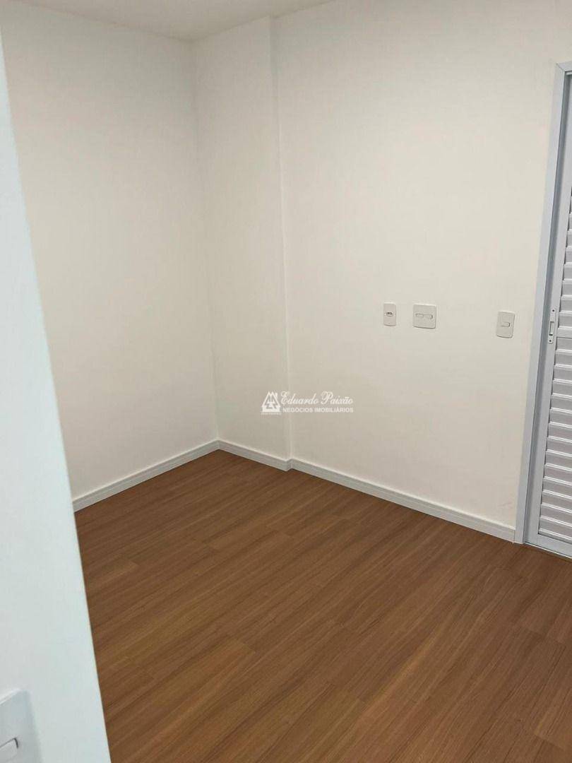 Apartamento para alugar com 2 quartos, 58m² - Foto 8