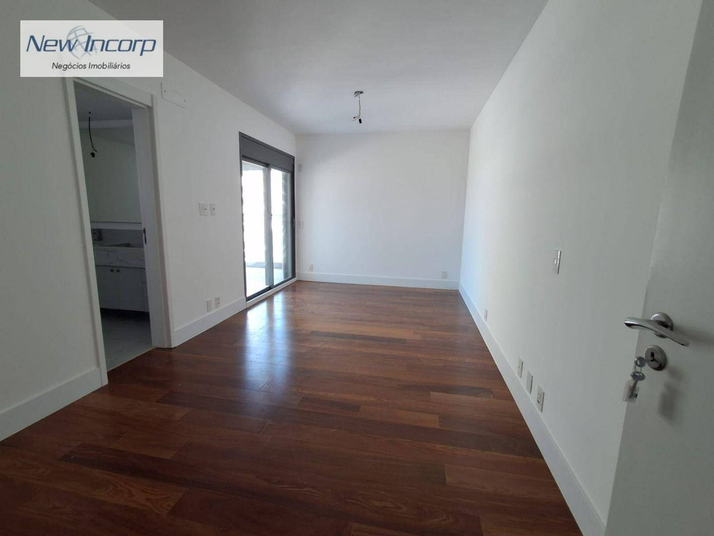 Apartamento à venda com 3 quartos, 161m² - Foto 18