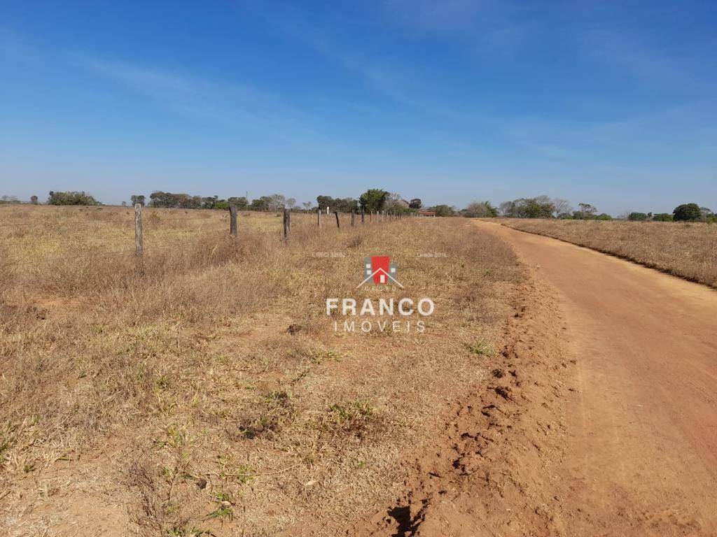 Fazenda à venda com 4 quartos, 1260m² - Foto 7