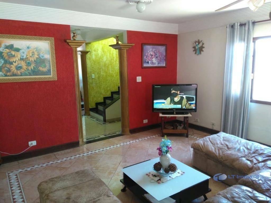 Sobrado à venda com 3 quartos, 330m² - Foto 5