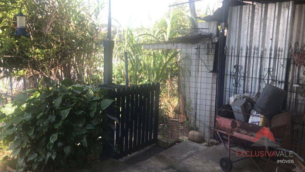 Casa à venda com 3 quartos, 267m² - Foto 3