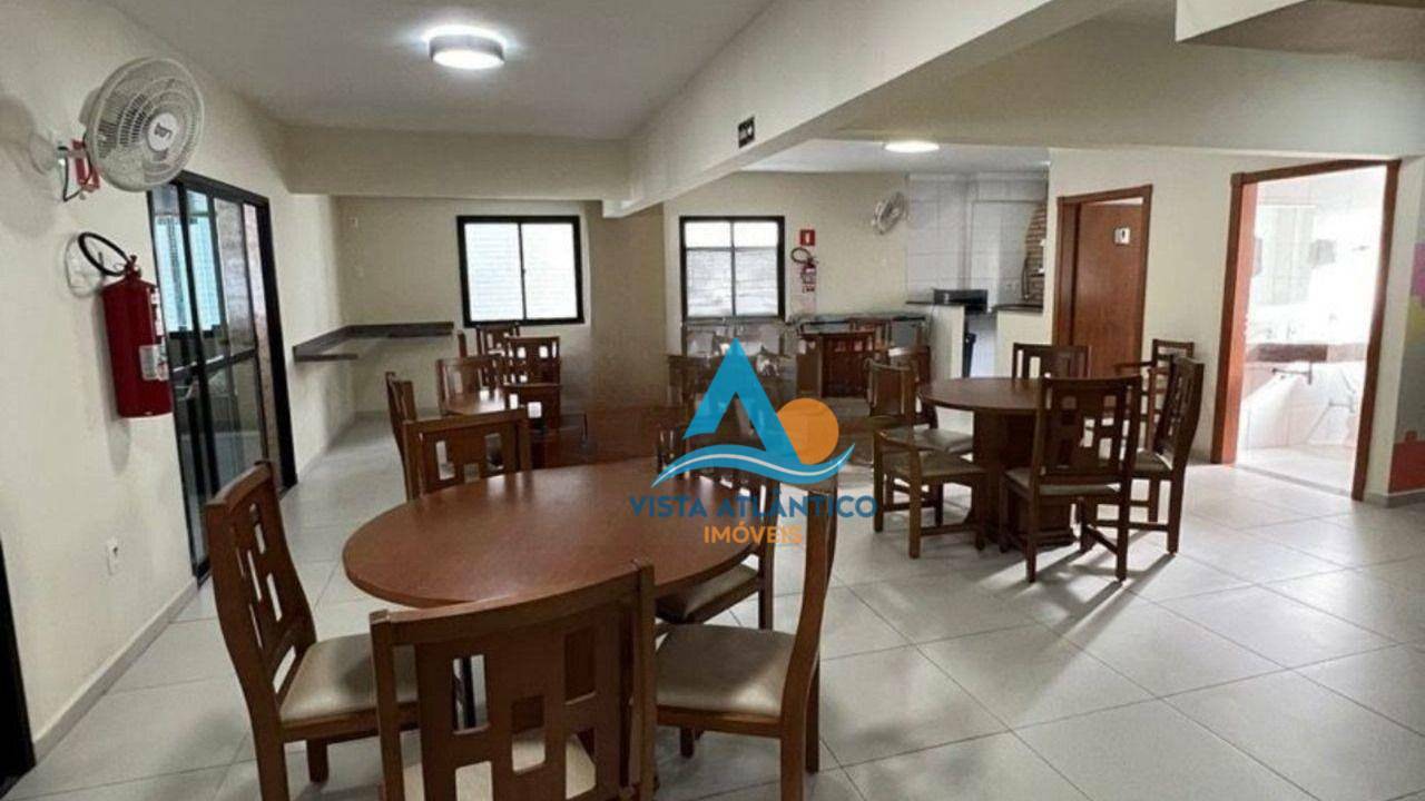 Apartamento à venda com 3 quartos, 137m² - Foto 4